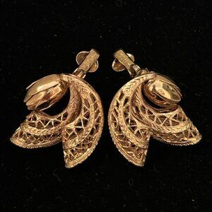 Vintage Filigree Flower Bud Gold Plated Earrings by Coro Craft